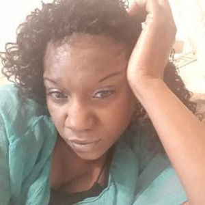 Meet your Posher, Ebonee